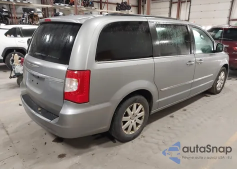 2014 Chrysler Town & Country Touring from USA, damaged, VIN 2C4RC1BG2ER159839